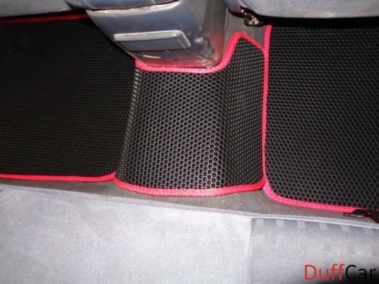 Автомобильные коврики Mitsubishi Lancer Cedia Правый руль (2000 - 2003)