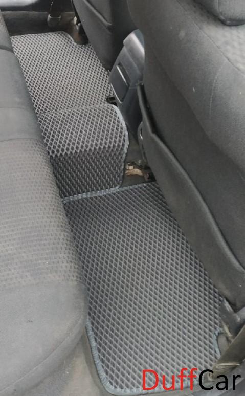 Автомобильные коврики Toyota Corolla IX (E121) (2000 - 2007)